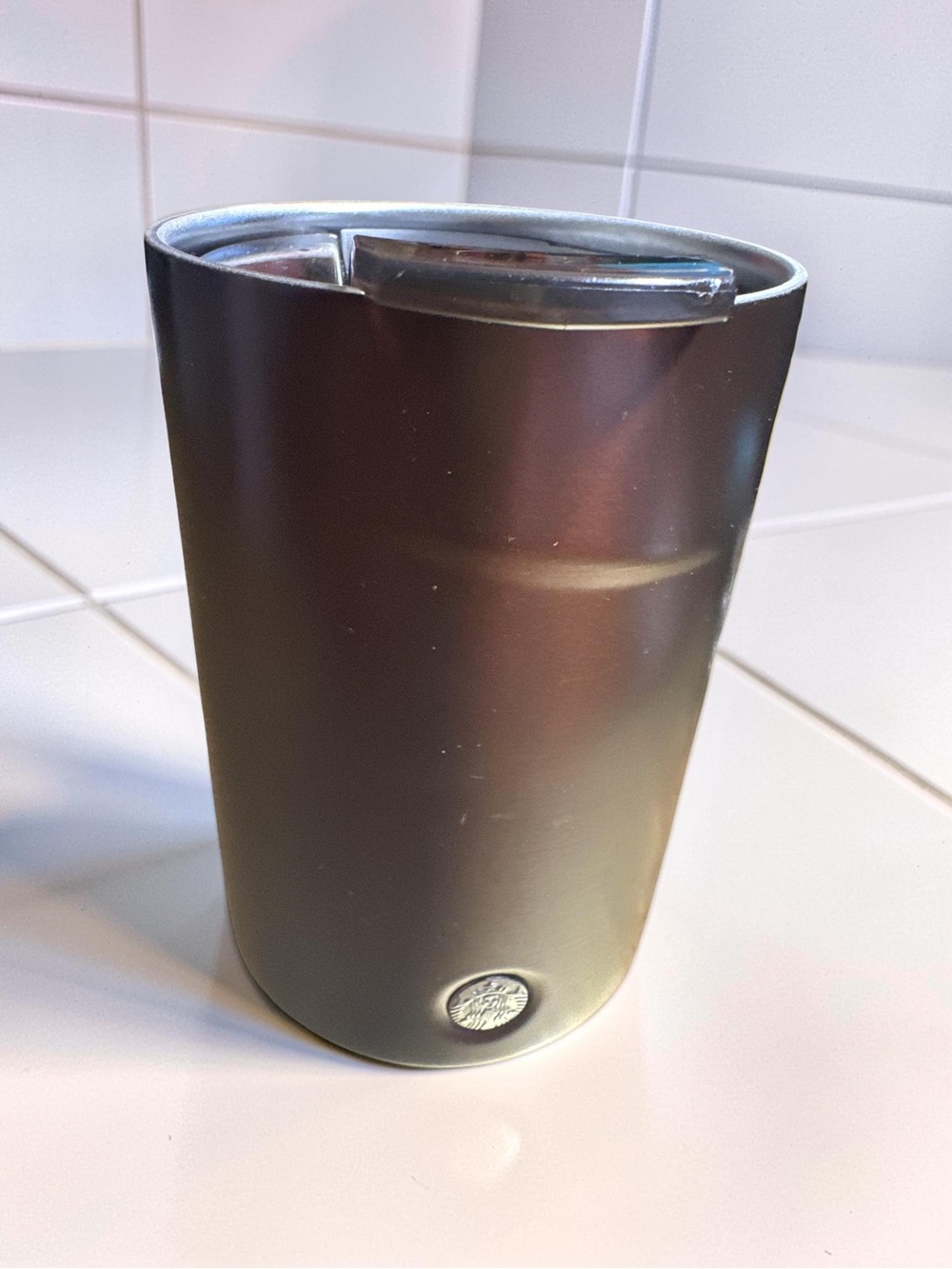 Starbucks  NWT Vacuum Insulated Tumbler 12oz/355ml Hot Cold Travel Mug w/ Lid !!